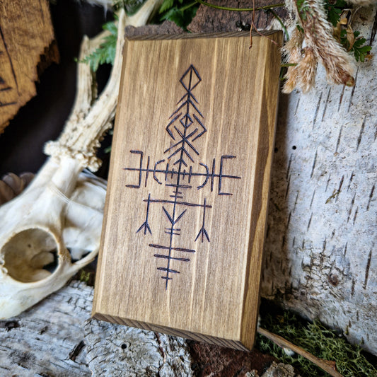 Rune symbol wall hanger middle