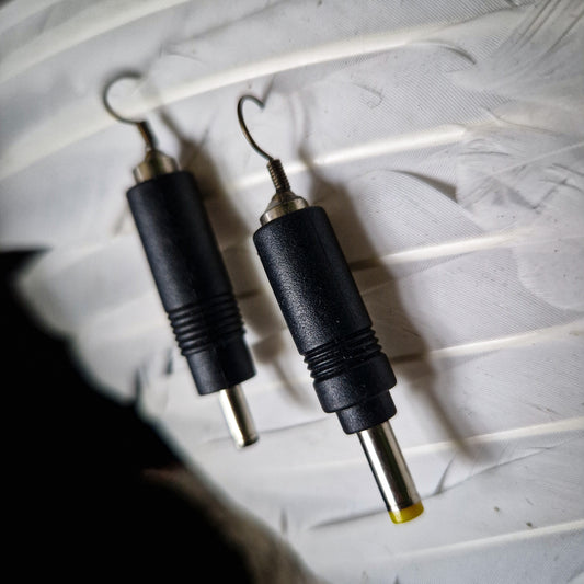 Electronic lovers earring