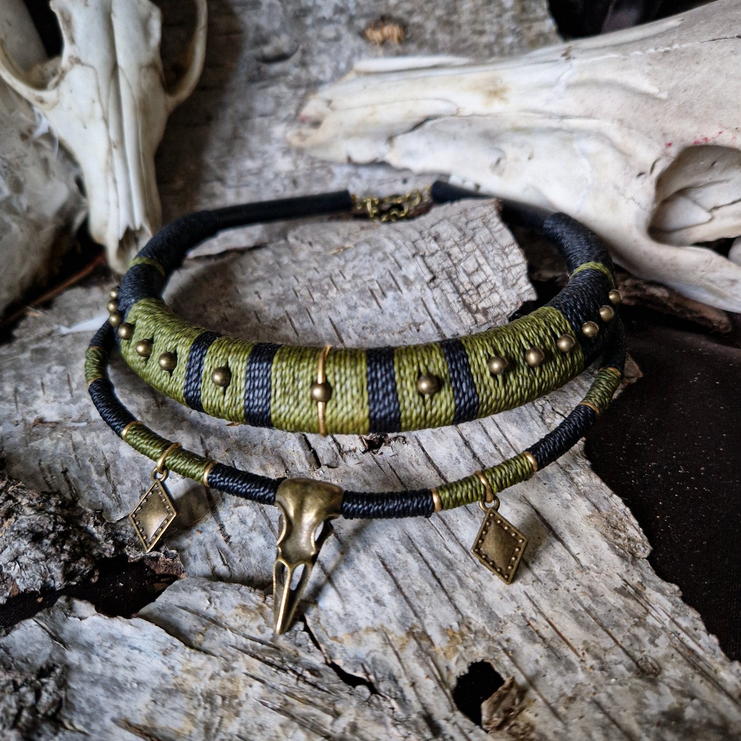 Bird skull collier green